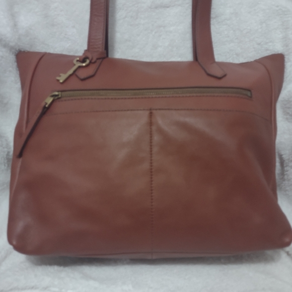 Fossils Sydney Brown Leather Shopper Tote - Picture 10 of 12